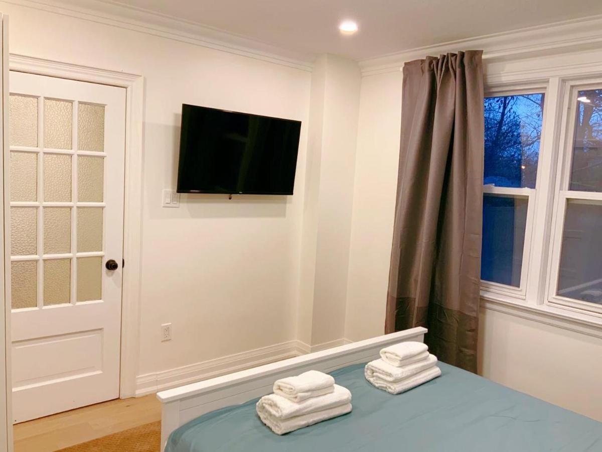 The Leaside Garden Guesthouse Toronto Exterior foto